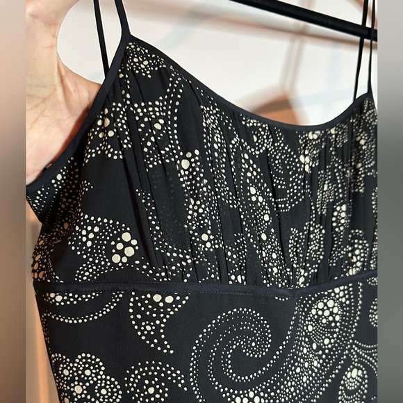 NWOT Ann Taylor Black and White Silk Paisley Midi Dress 12 - Picture 3 of 9